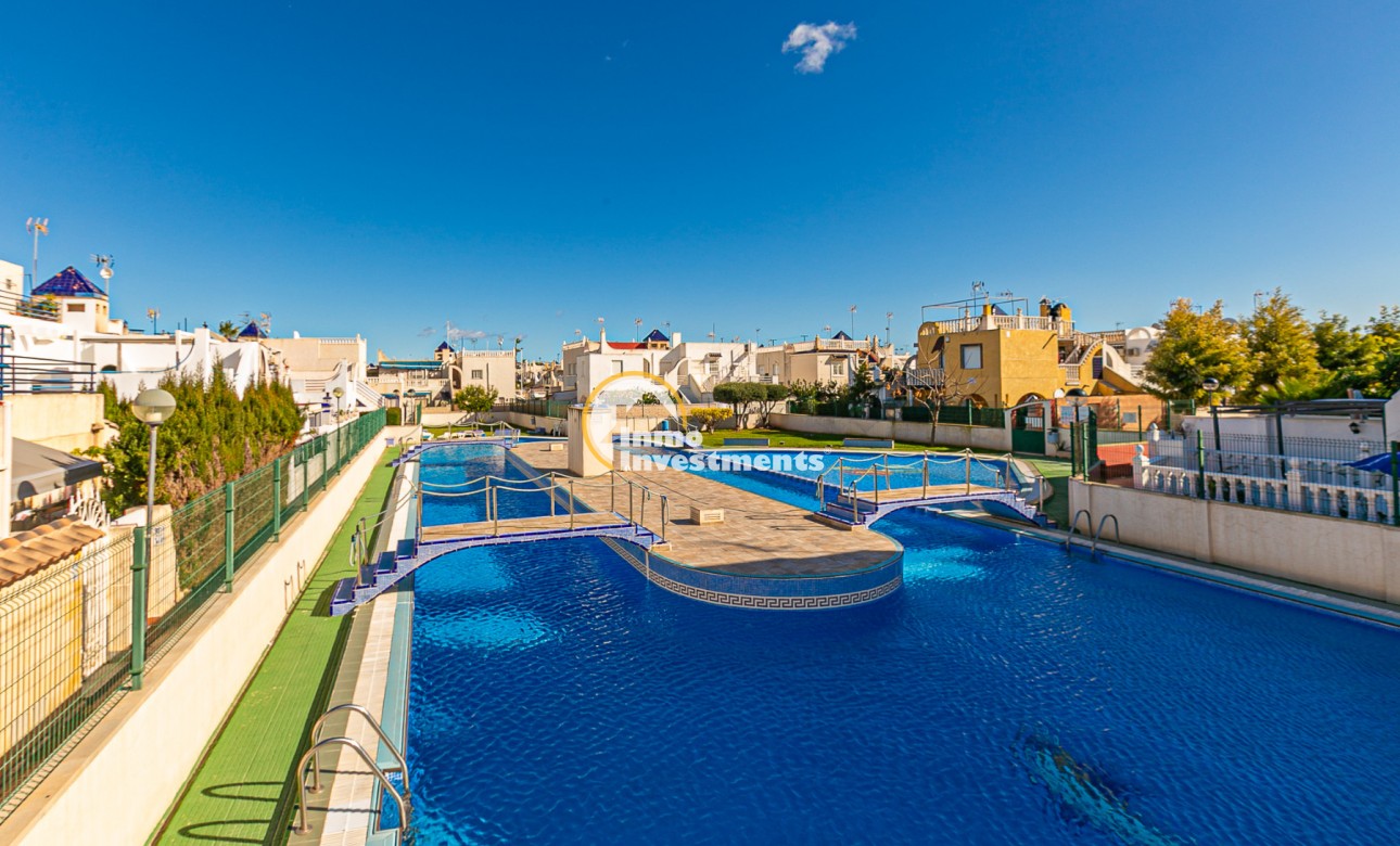 Resale - Bungalow - Torrevieja