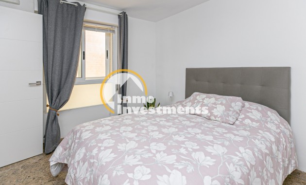 Resale - Penthouse - Torrevieja - Torrevieja Centre
