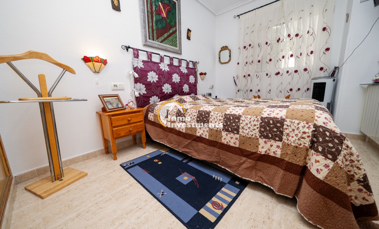 Resale - Apartment - Playa Flamenca - Zenia Mar