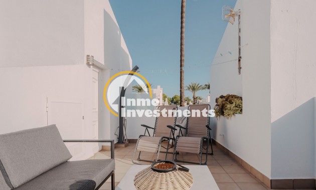 Gebrauchtimmobilien - Reihenhaus - Villamartin