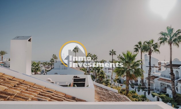 Gebrauchtimmobilien - Reihenhaus - Villamartin