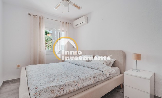 Gebrauchtimmobilien - Reihenhaus - Villamartin