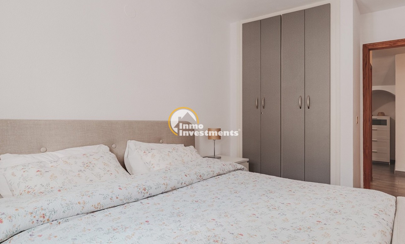 Gebrauchtimmobilien - Reihenhaus - Villamartin