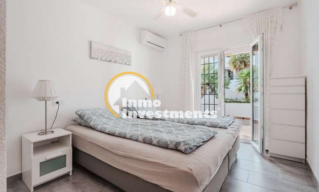 Gebrauchtimmobilien - Reihenhaus - Villamartin