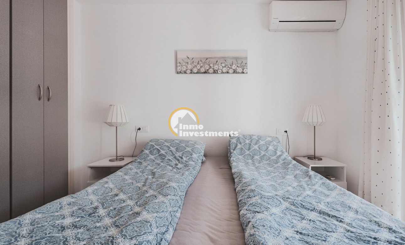 Gebrauchtimmobilien - Reihenhaus - Villamartin