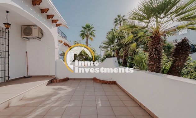 Gebrauchtimmobilien - Reihenhaus - Villamartin