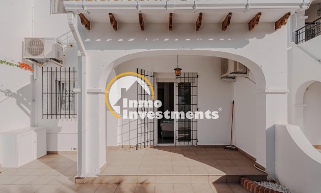 Gebrauchtimmobilien - Reihenhaus - Villamartin