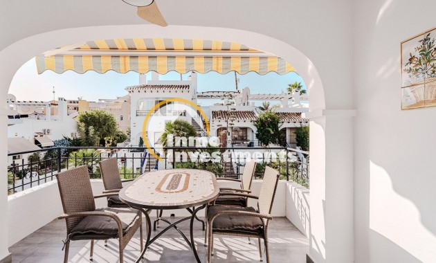 Gebrauchtimmobilien - Reihenhaus - Villamartin