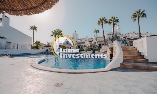 Gebrauchtimmobilien - Reihenhaus - Villamartin