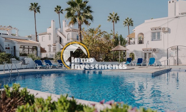 Gebrauchtimmobilien - Reihenhaus - Villamartin