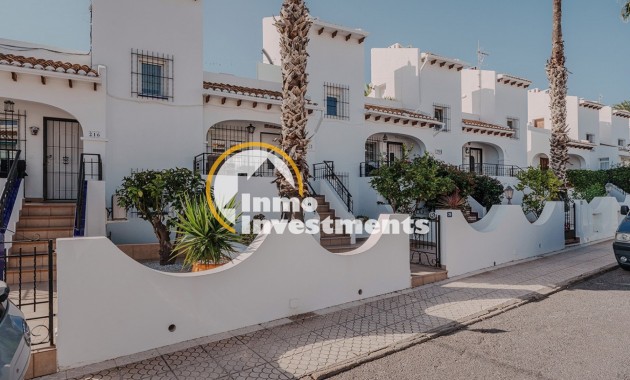 Gebrauchtimmobilien - Reihenhaus - Villamartin