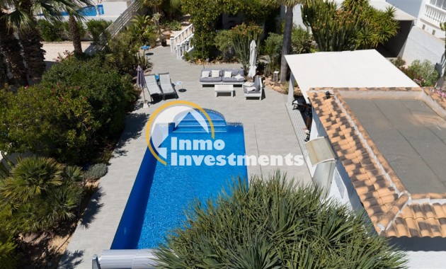 Resale - Villa - Torrevieja - La Siesta