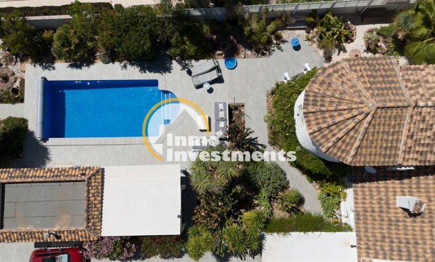 Resale - Villa - Torrevieja - La Siesta