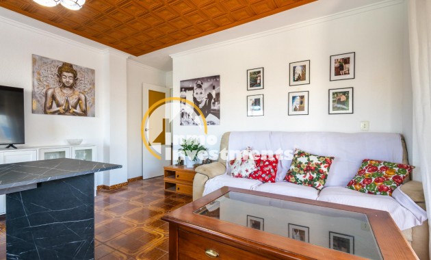 Resale - Apartment - Torrevieja - Playa del Acequion