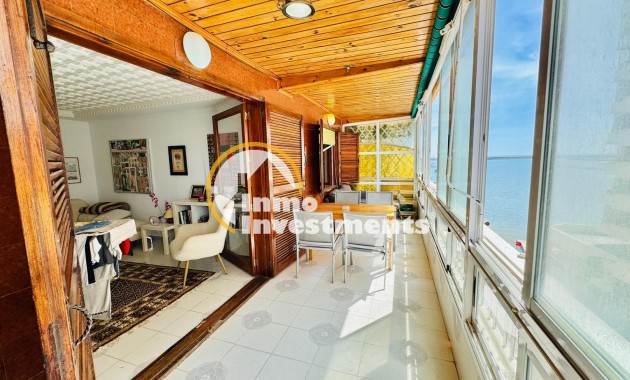 Resale - Apartment - Torrevieja - Playa del Acequion