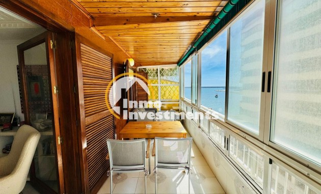 Resale - Apartment - Torrevieja - Playa del Acequion