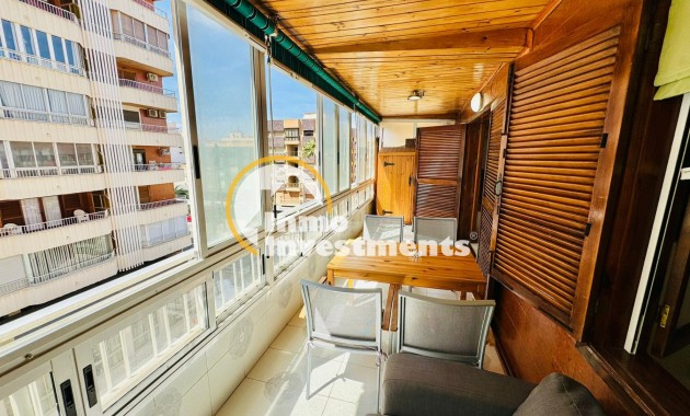 Resale - Apartment - Torrevieja - Playa del Acequion