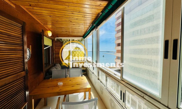 Resale - Apartment - Torrevieja - Playa del Acequion