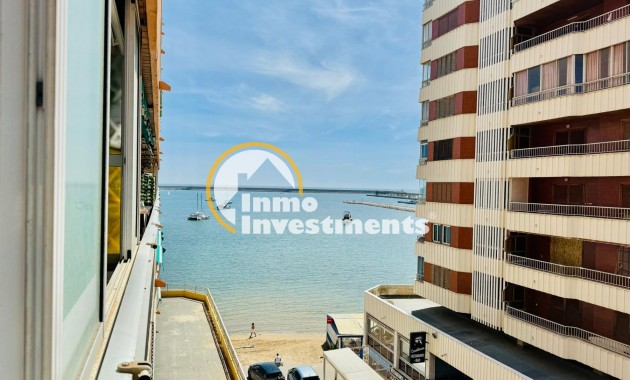 Resale - Apartment - Torrevieja - Playa del Acequion