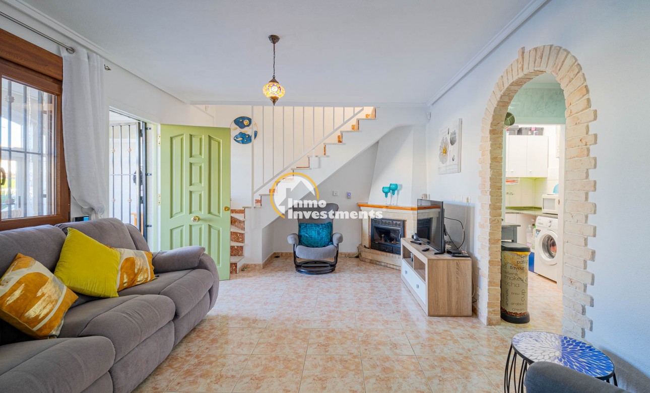 Resale - Quad House - Playa Flamenca - Iria