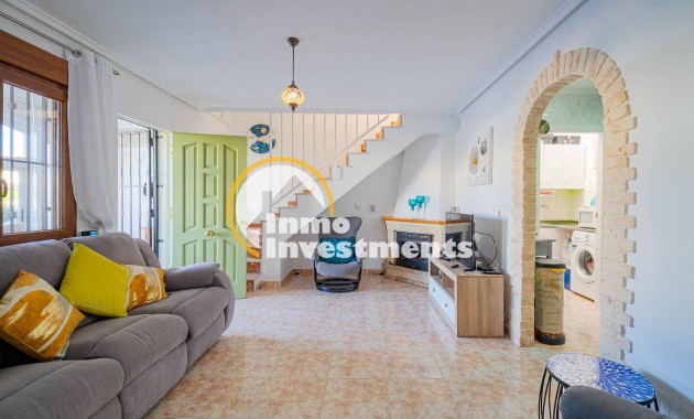 Resale - Quad House - Playa Flamenca - Iria