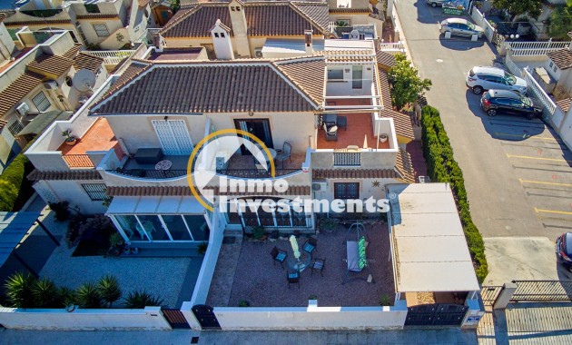 Resale - Quad House - Playa Flamenca - Iria