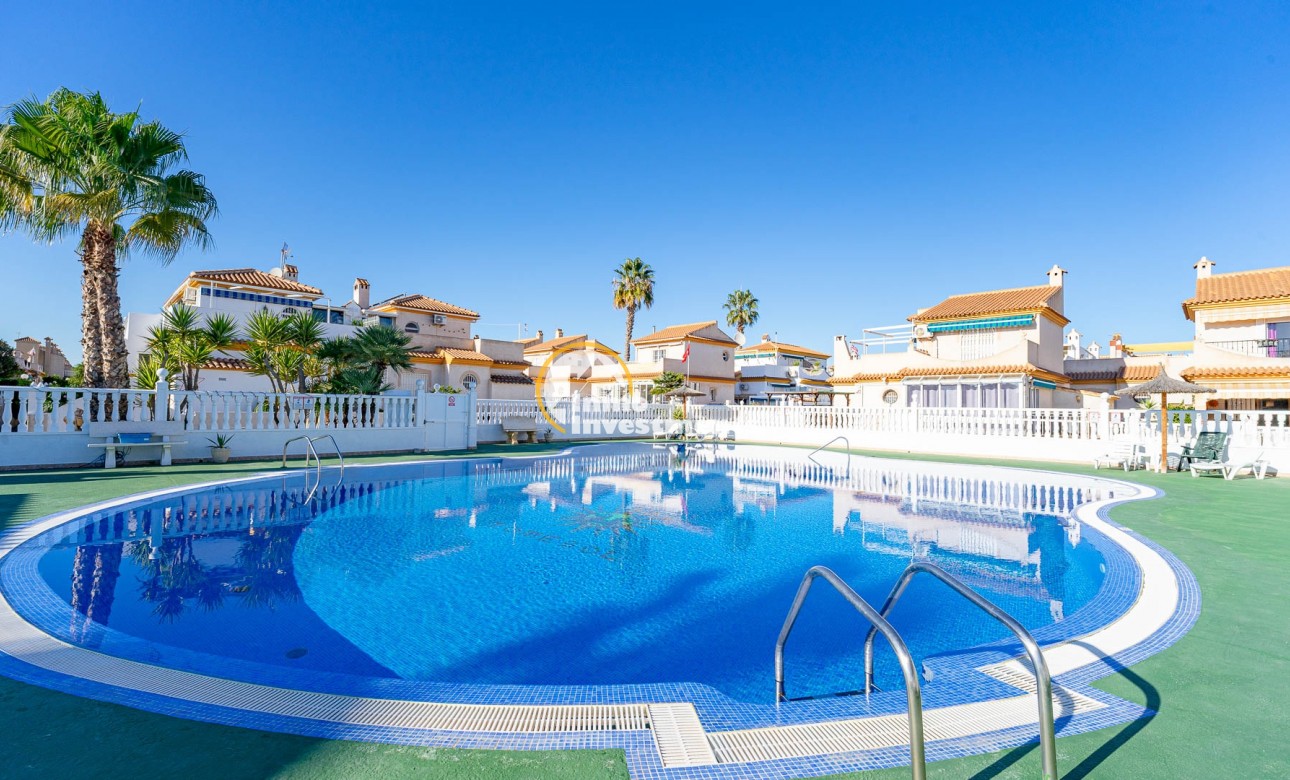 Resale - Quad House - Playa Flamenca - Iria