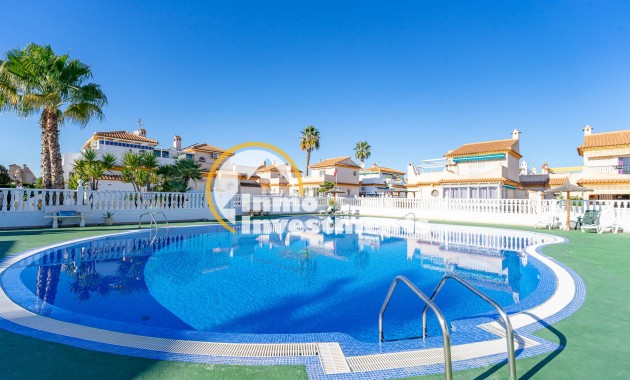 Resale - Quad House - Playa Flamenca - Iria