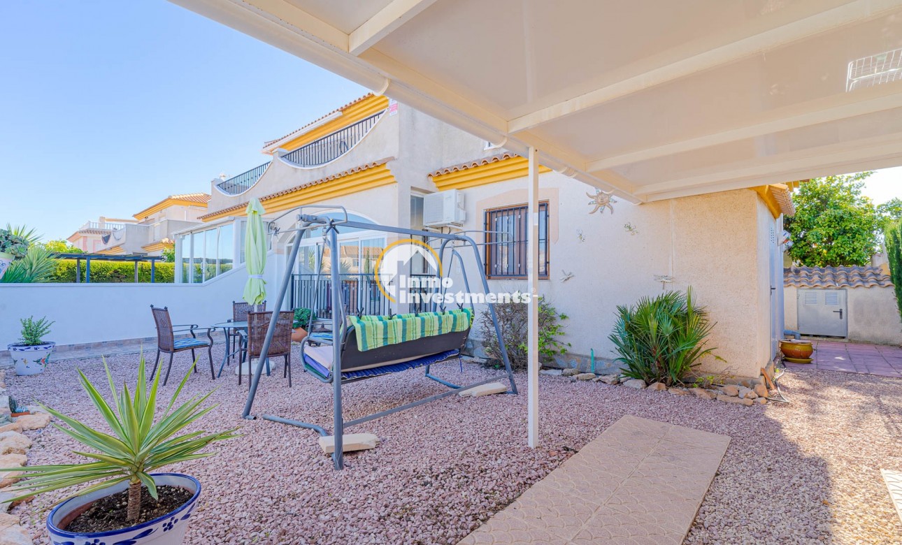 Resale - Quad House - Playa Flamenca - Iria