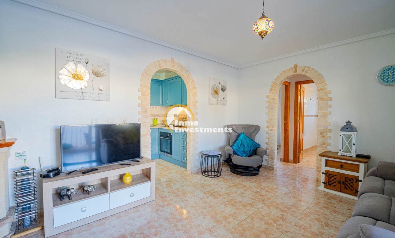 Resale - Quad House - Playa Flamenca - Iria