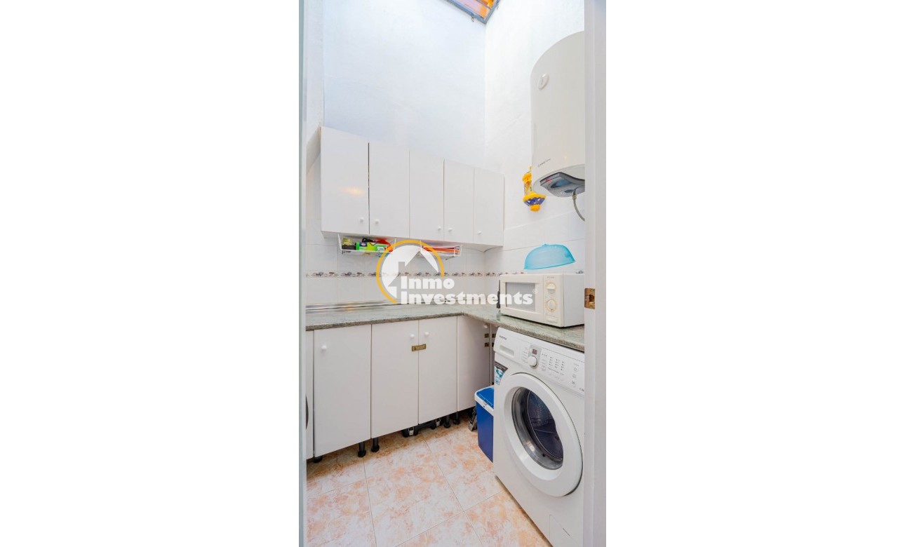 Resale - Quad House - Playa Flamenca - Iria