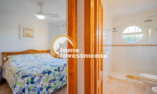 Resale - Quad House - Playa Flamenca - Iria