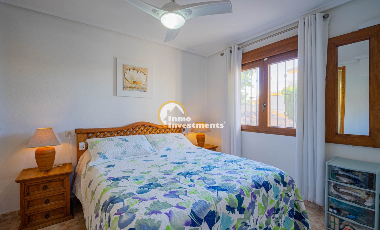 Resale - Quad House - Playa Flamenca - Iria