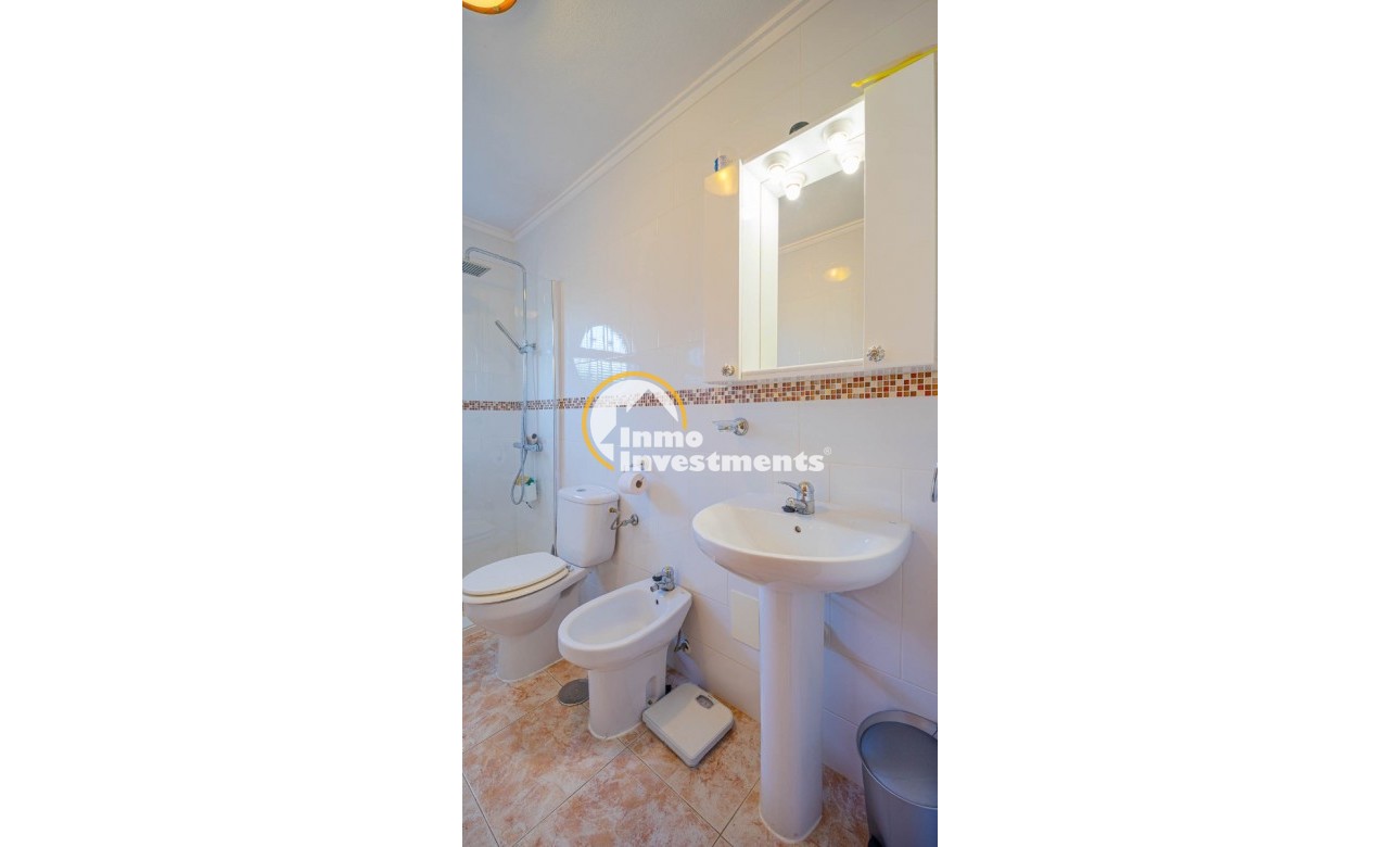 Resale - Quad House - Playa Flamenca - Iria