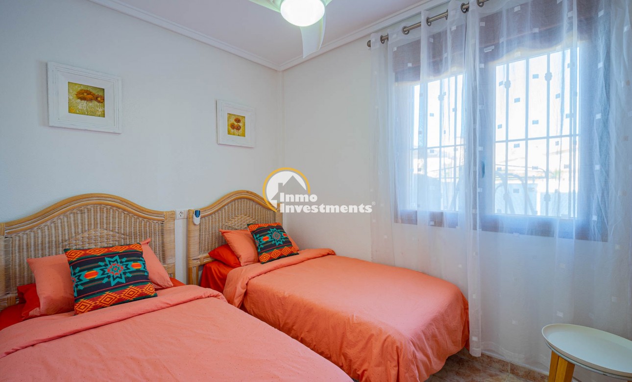 Resale - Quad House - Playa Flamenca - Iria