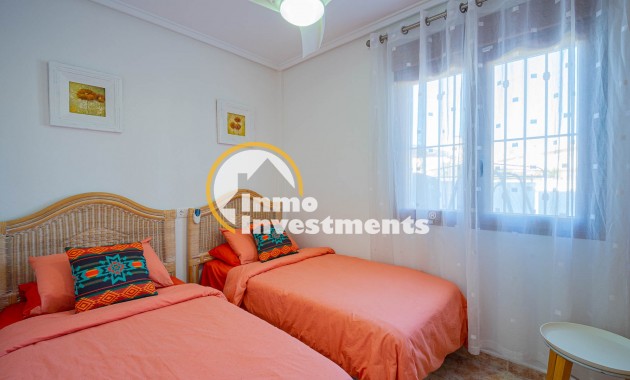Resale - Quad House - Playa Flamenca - Iria