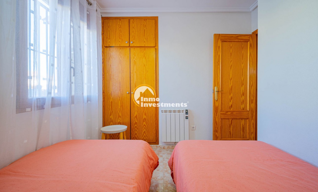 Resale - Quad House - Playa Flamenca - Iria