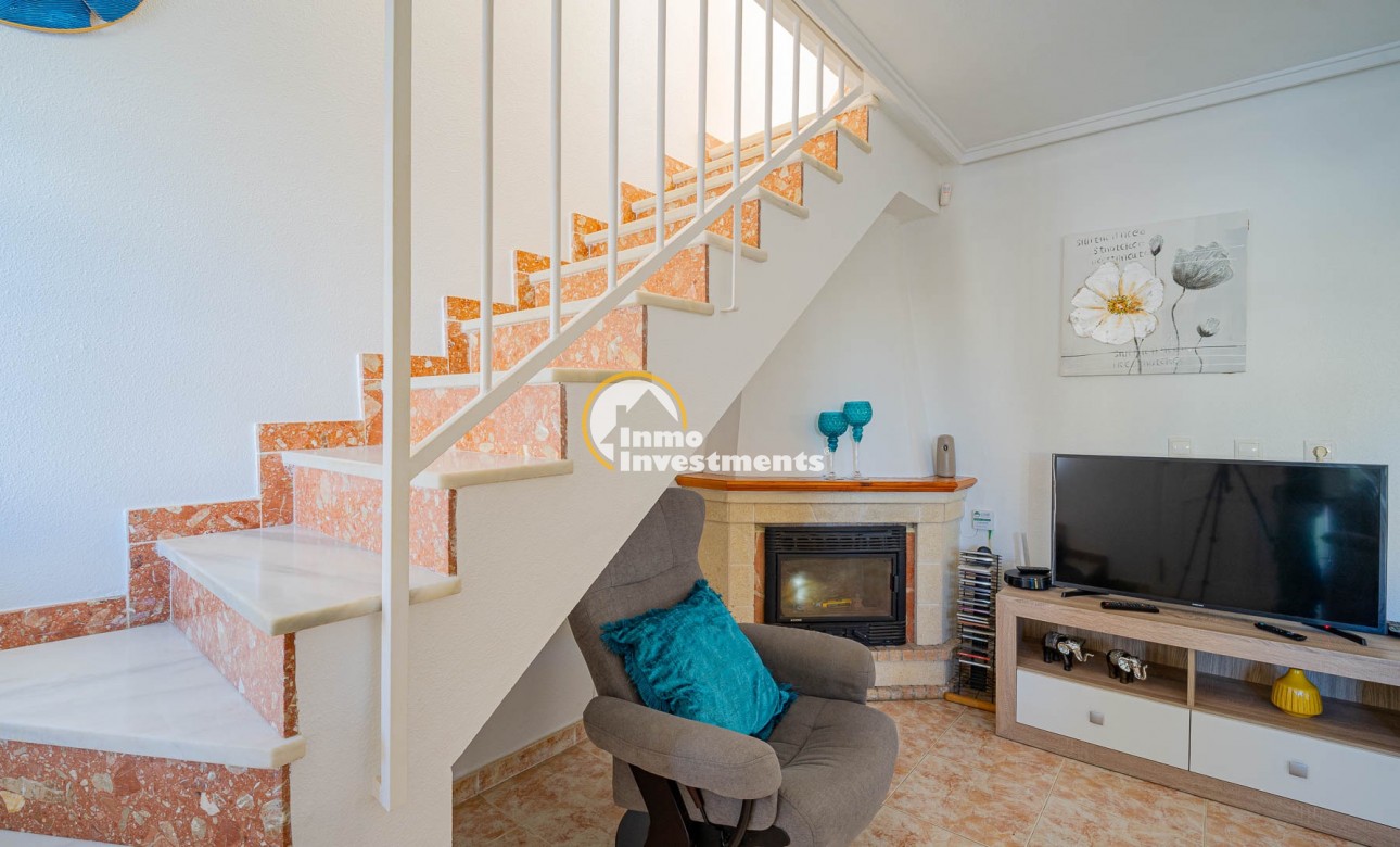 Resale - Quad House - Playa Flamenca - Iria