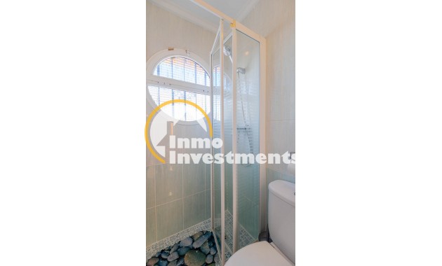 Resale - Quad House - Playa Flamenca - Iria