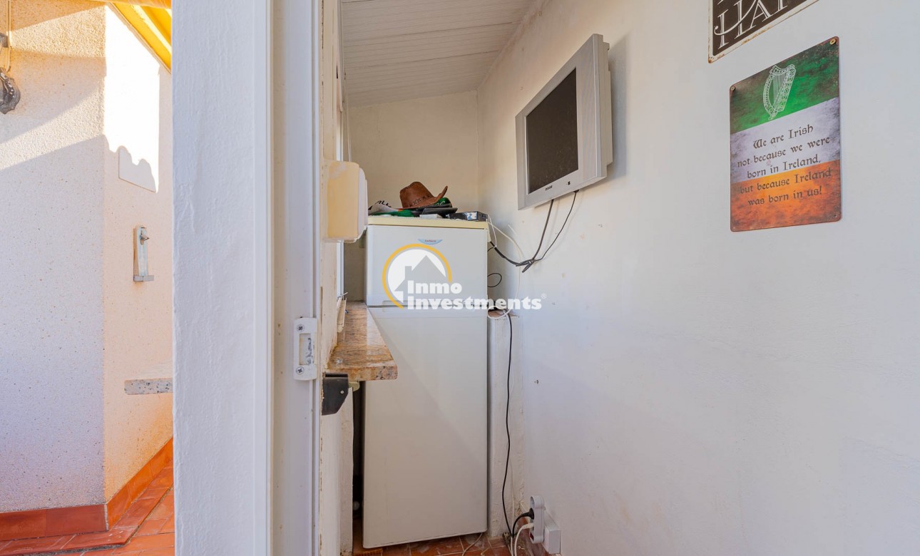 Resale - Quad House - Playa Flamenca - Iria