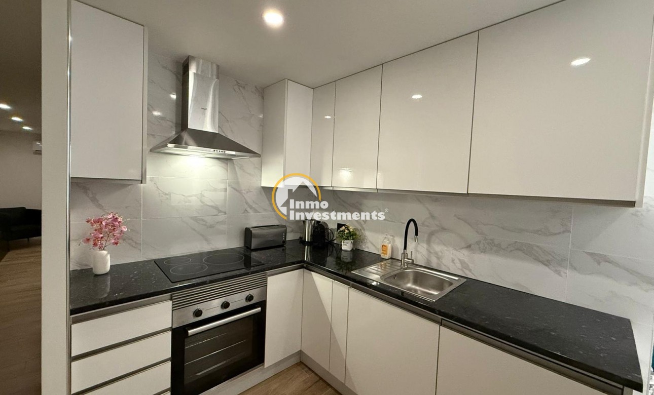 Resale - Apartment - Torrevieja - Beach