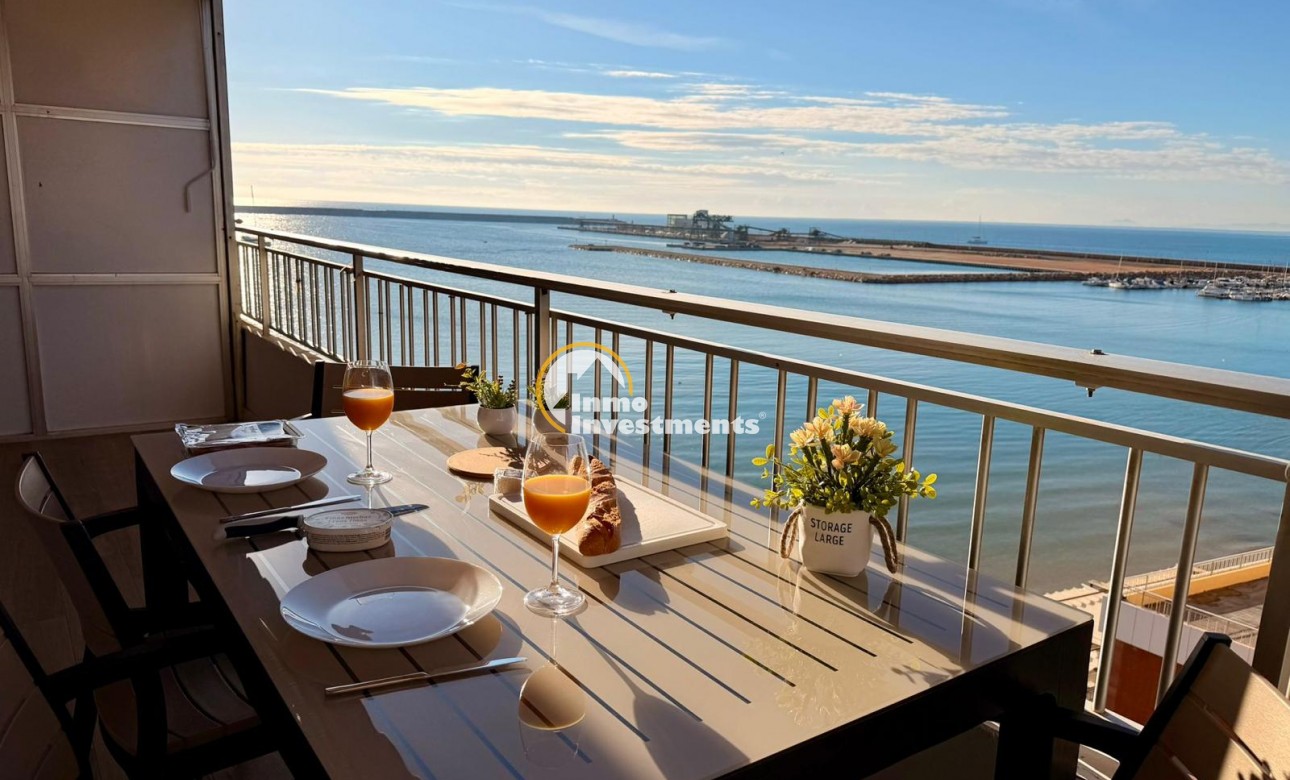 Resale - Apartment - Torrevieja - Beach