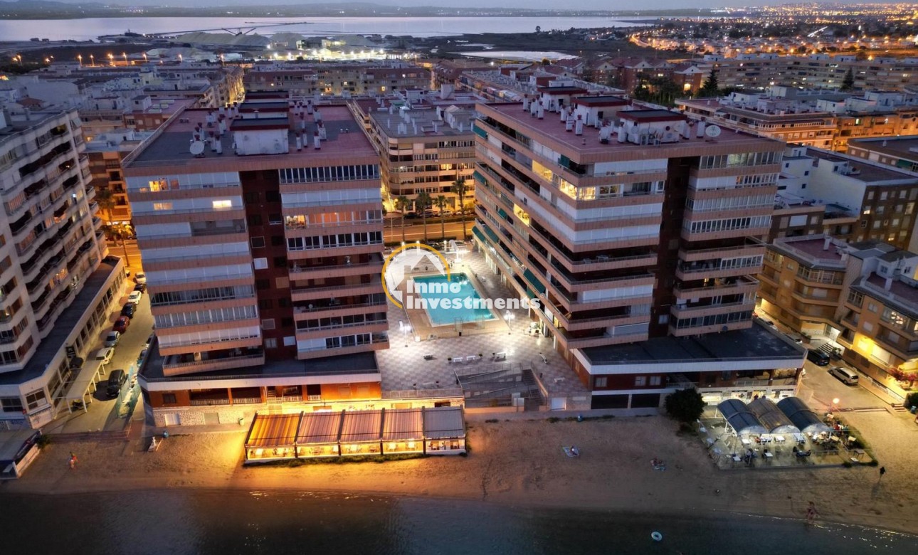 Resale - Apartment - Torrevieja - Beach