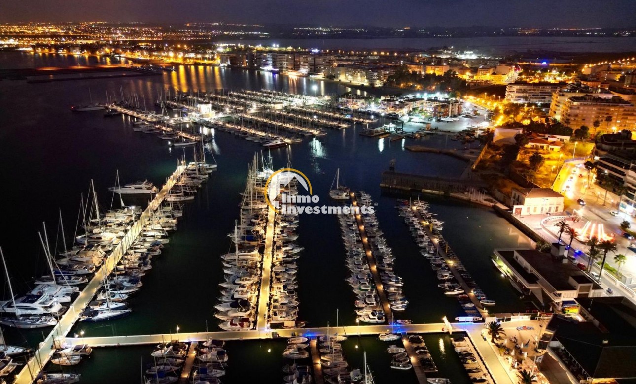 Resale - Apartment - Torrevieja - Beach