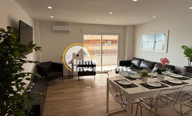 Resale - Apartment - Torrevieja - Beach