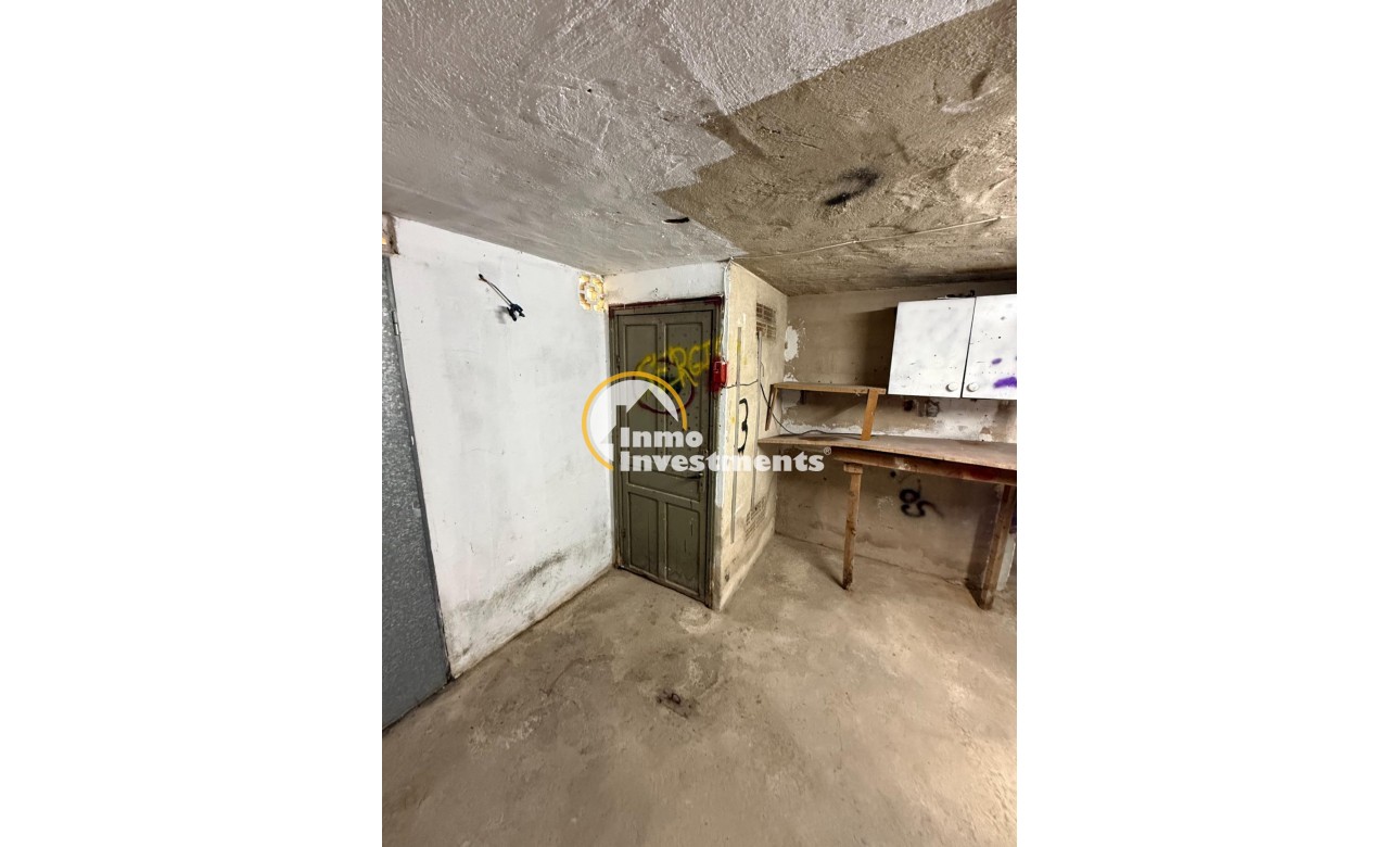 Resale - Garage - Torrevieja - Playa del Cura