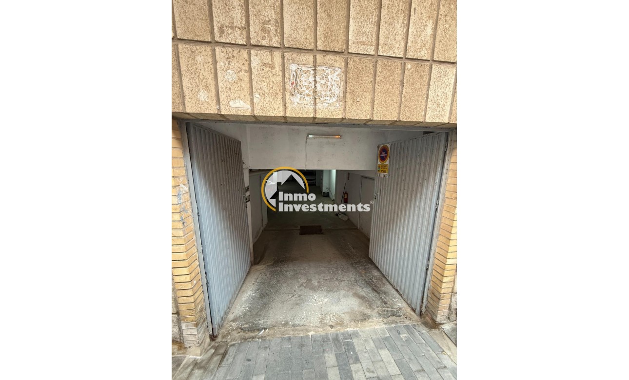 Resale - Garage - Torrevieja - Playa del Cura