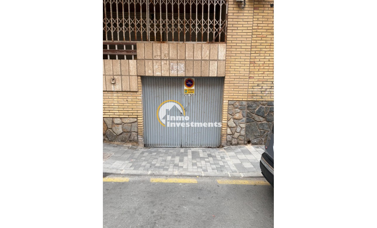 Resale - Garage - Torrevieja - Playa del Cura