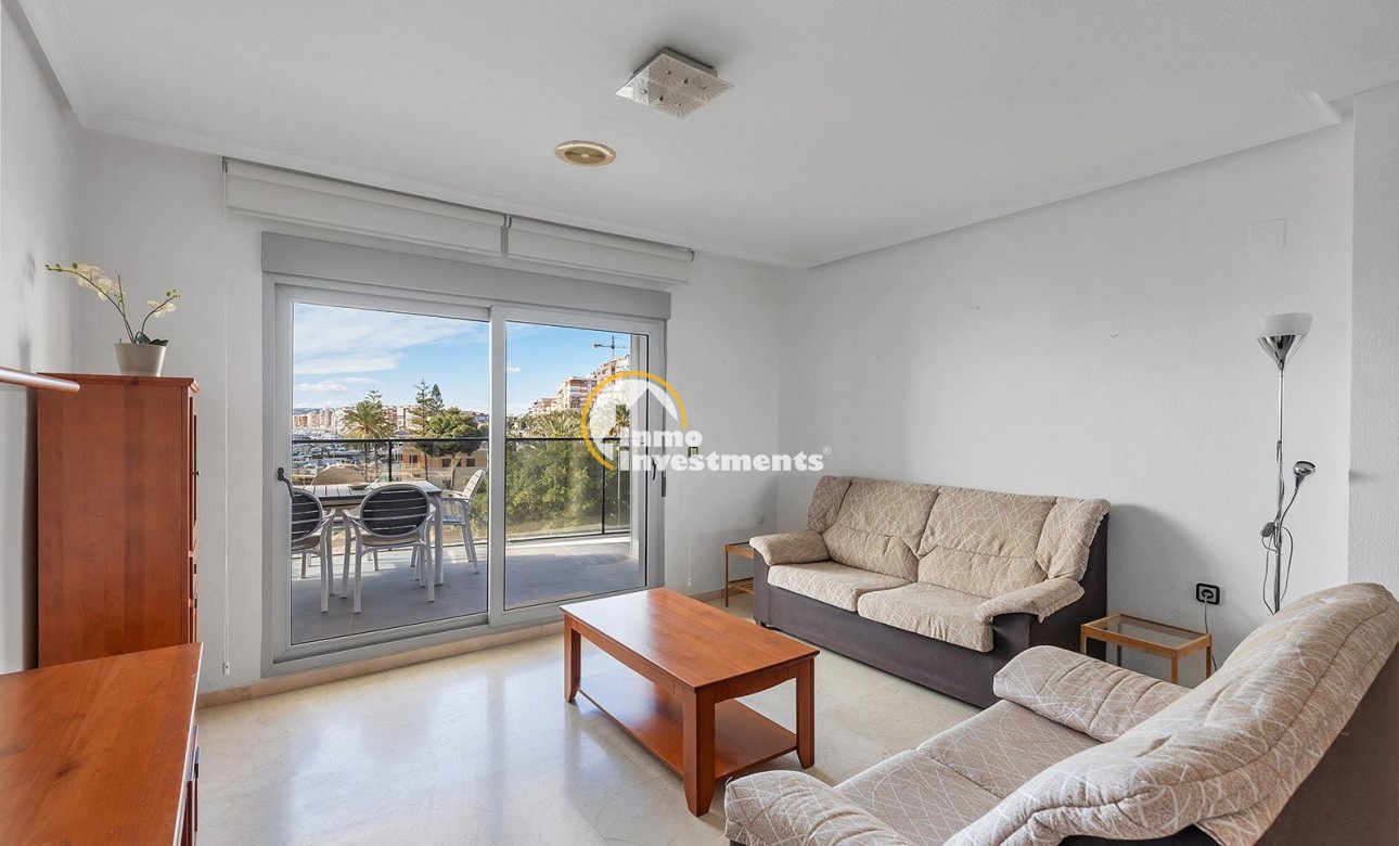 Resale - Apartment - Torrevieja - Beach