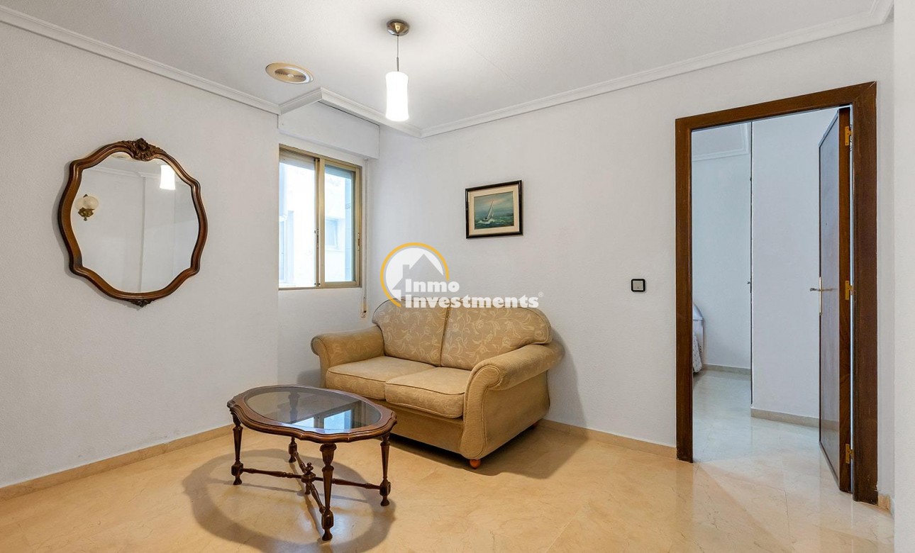 Resale - Apartment - Torrevieja - Beach